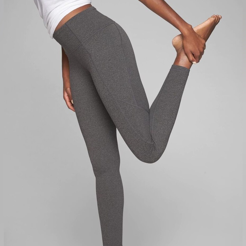 Athleta Salutation Stash Pocket Tight in Heather Gray Size XS